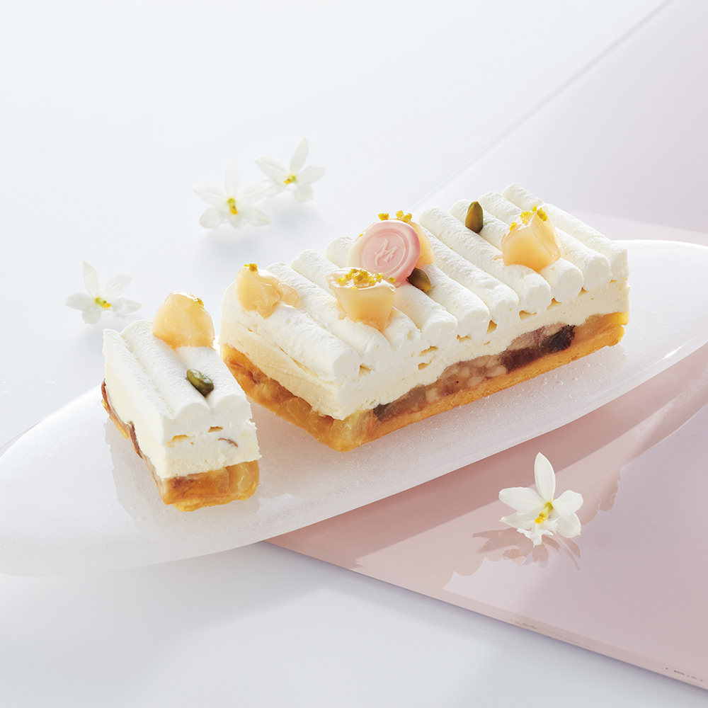〈メゾン ショーダン〉の高島屋限定桃スウィーツ「桃とショコラのケーク」